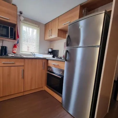 Kemping Location Mobil 40m Carre De 2 A 8 Personnes En Bords De Saint-Brévin-lʼOcéan